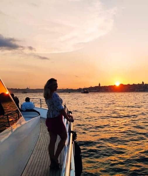 Boğazda Gün Batımı Gezisi 2026