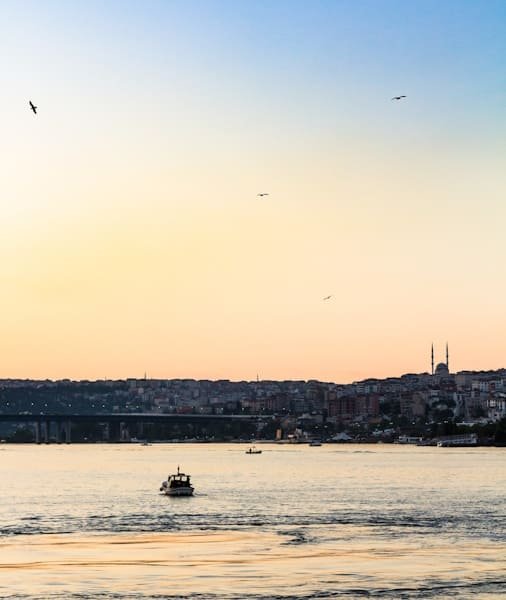 Boğazda Gün Batımı Gezisi 2026